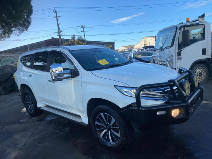 Used Mitsubishi, Pajero Trans/Gearbox , Auto, 4Wd, Diesel, 2.4, 4N15, Turbo, Pajero Sport, W/ Transfer Case, Qe-Qf, 10/15 – image 2 - All Good Parts