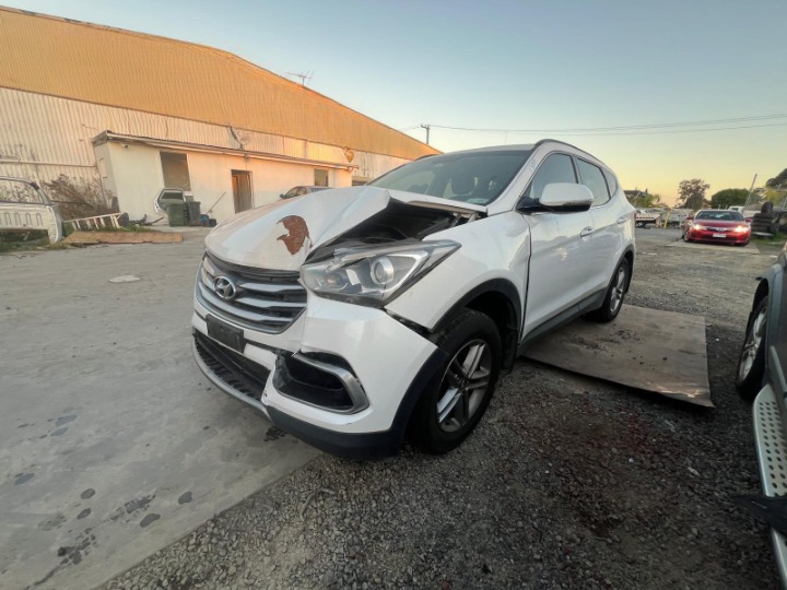 Used Hyundai, Santa Fe Engine , Petrol, 2.4, G4Kj, Theta Ii  – image 3 - All Good Parts