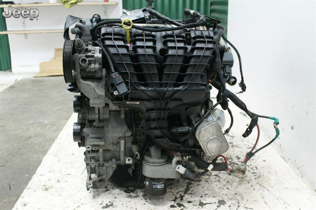 Used Jeep, Patriot Engine Petrol 2.4 Mk 08/07 04/11 2008 β image 1 - All Good Parts