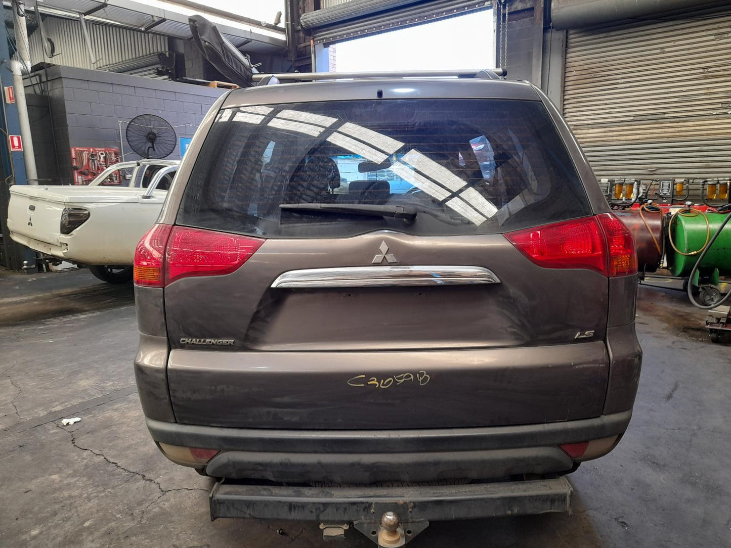 Used Mitsubishi, Challenger Engine , Diesel, 2.5, 4D56, Turbo, Kh/Pb-Pc, 11/09-12/15 – image 2 - All Good Parts