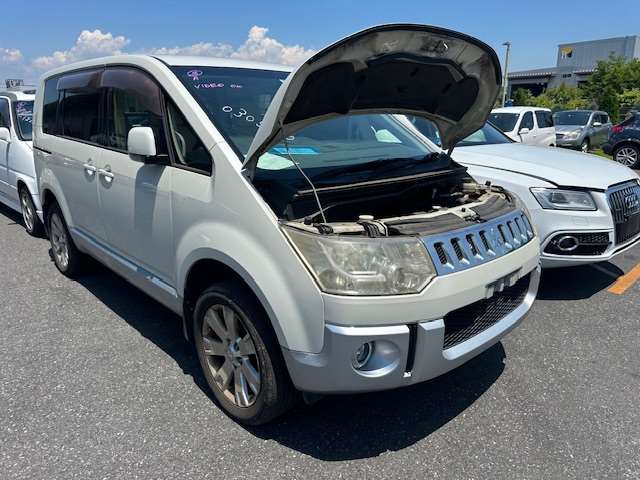 Mitsubishi, Delica Bonnet 5TH Gen 07