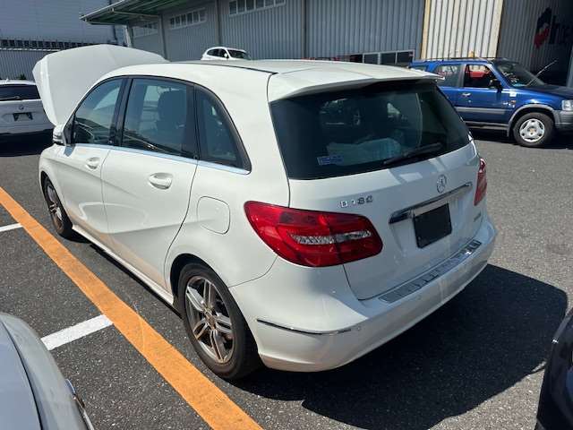 Mercedes, B Class Rear Bumper W246 Bumper Bar, W/ Chrome Highlight, Non Sport Type, 12/11 01/15