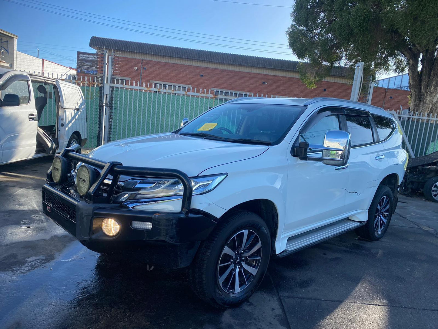 Used Mitsubishi, Pajero Trans/Gearbox , Auto, 4Wd, Diesel, 2.4, 4N15, Turbo, Pajero Sport, W/ Transfer Case, Qe-Qf, 10/15 – image 3 - All Good Parts