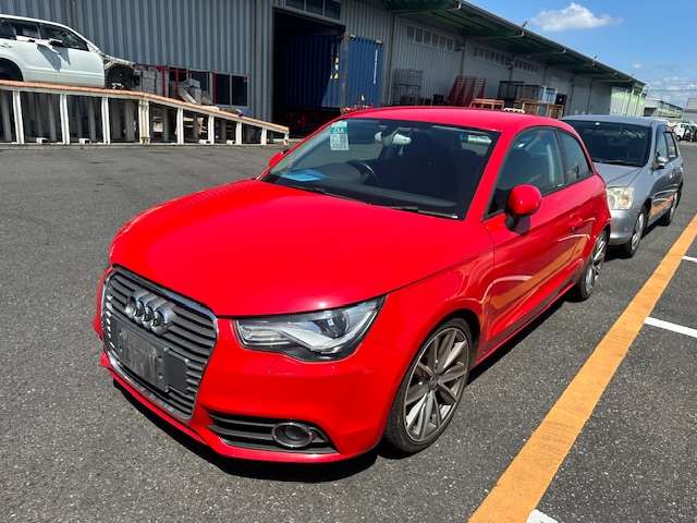 Audi, A1 Rear Bumper 8X A1, Attraction/Ambition, Non Park Sensor Type, 12/10 05/15