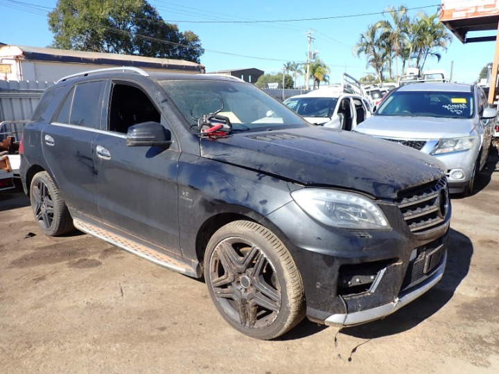 Used Mercedes, M Class Engine , Petrol, 5.5, W166, Ml63, Twin Turbo, Code 157.982, 03/12-01/16  – image 2 - All Good Parts