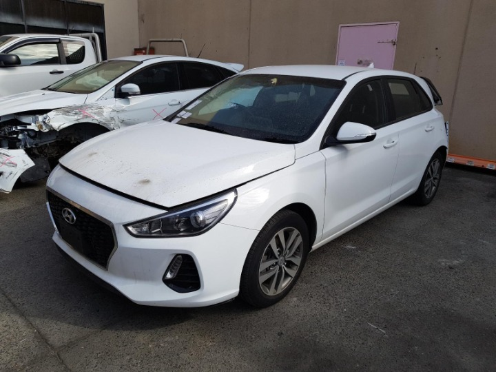Used Hyundai, I30 Engine ,  Petrol, 2.0, G4Nc, Hatch  – image 2 - All Good Parts