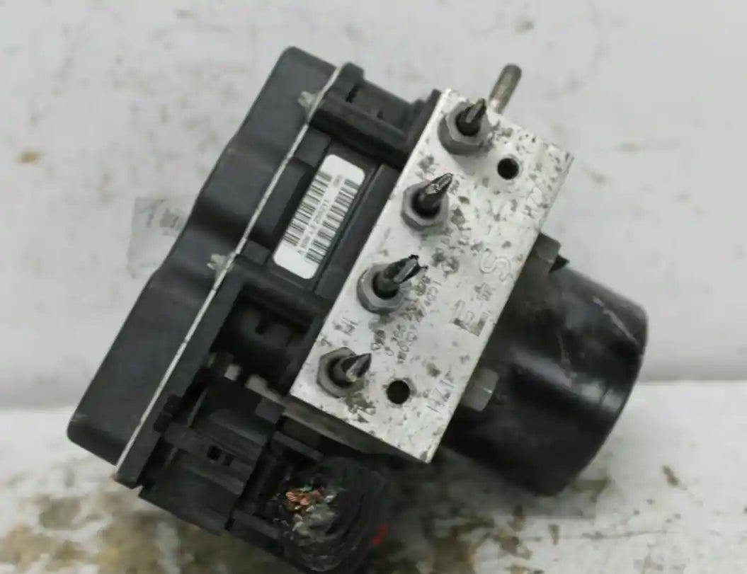 Used Audi, A1 Abs Pump/Modulator On Alloy P/N 6R0614517Am On Module P/N 6R0907379Bb 8X 04/11 11/12 2011 – image 1 - All Good Parts