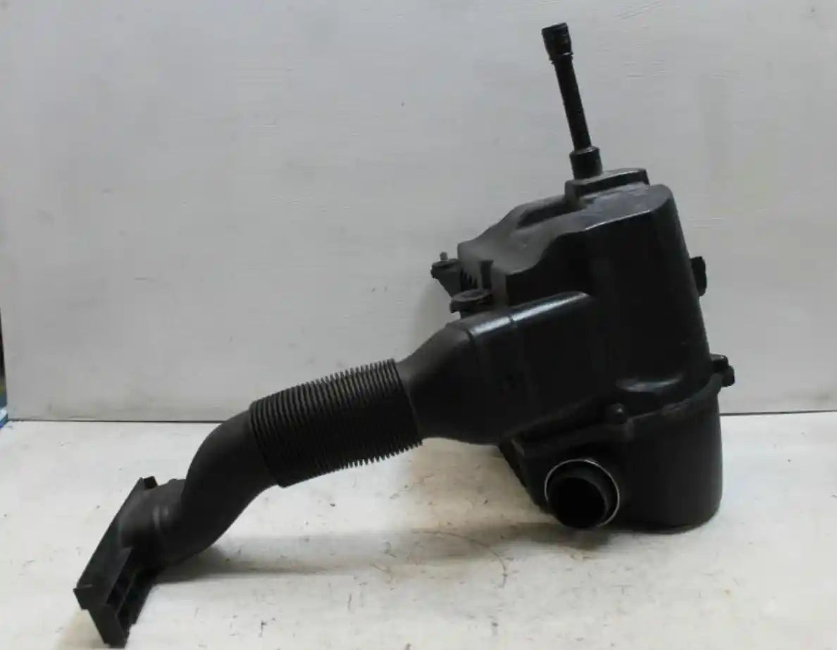 Used Audi, A1 Air Cleaner/Box A1, Air Cleaner, 1.4, Petrol, Caxa/Cnva Code, 8X, 12/10-10/18 J32665 2011 – main images - All Good Parts