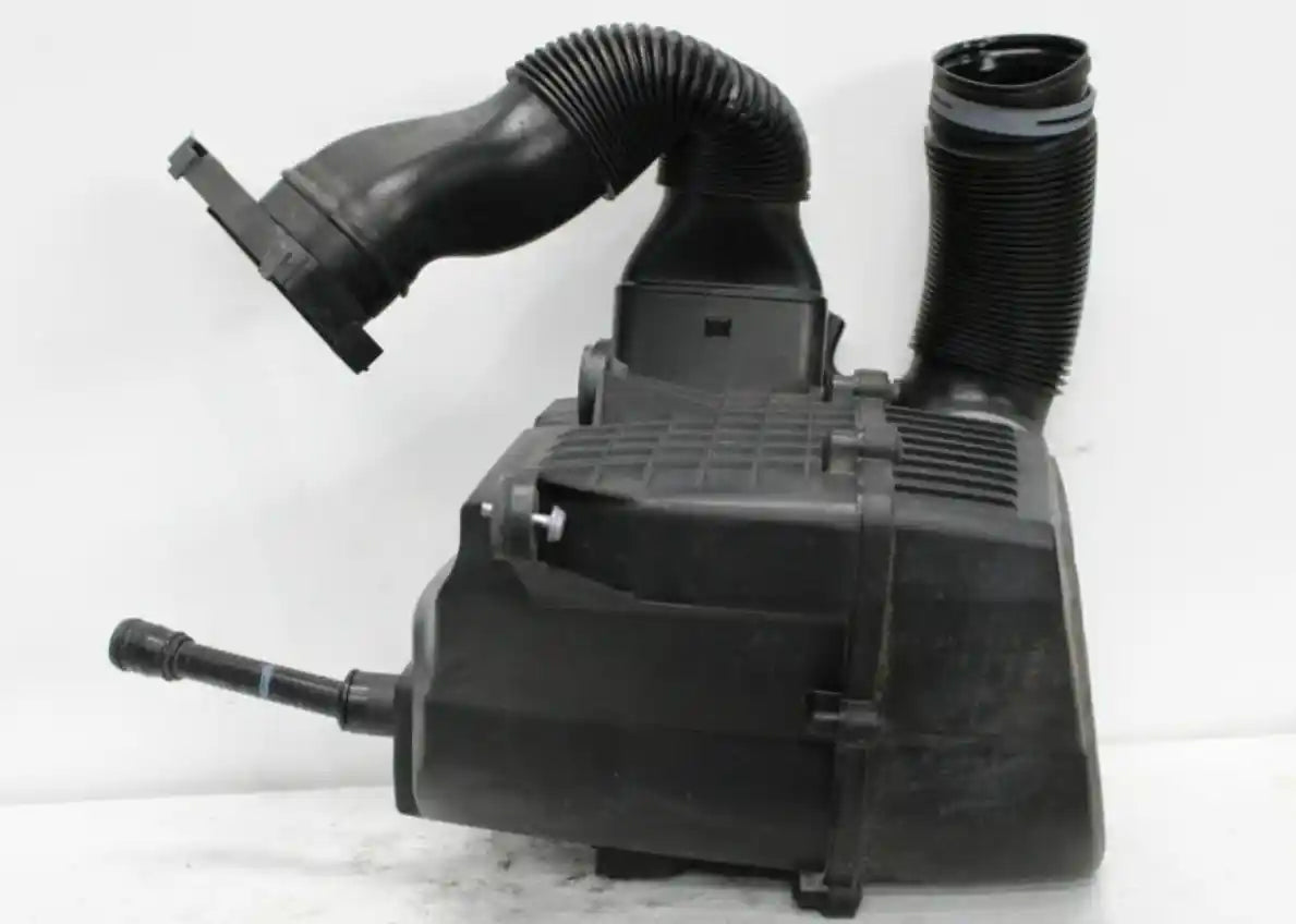 Used Audi, A1 Air Cleaner/Box A1, Air Cleaner, 1.4, Petrol, Caxa/Cnva Code, 8X, 12/10-10/18 J32665 2011 – main images - All Good Parts