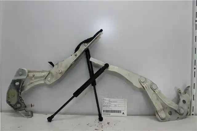 Used Audi, A1 Bonnet Hinge/Strut Mk 1 8X 12/10 12/18 2013 – main images - All Good Parts