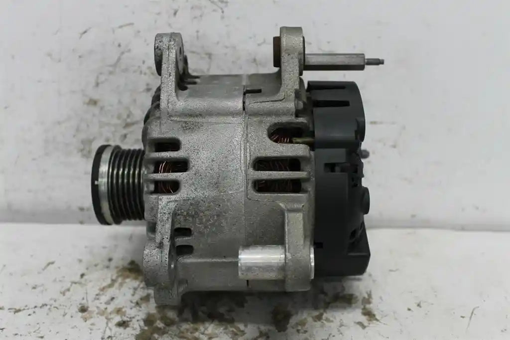 Used Audi, A3 Alternator Petrol 1.4 Valeo 8P 07/08 04/13 2009 – main images - All Good Parts