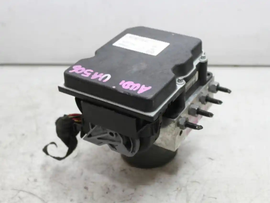 Used Audi, A4 Abs Pump/Modulator B8 8K, P/N 8K0907379Ae, 02/08-01/16 J12517 2011 – main images - All Good Parts
