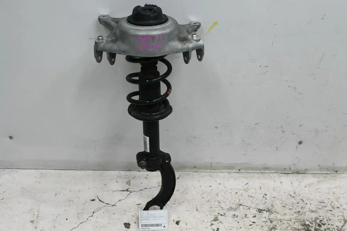 Used Audi, A4 Left Front Strut B8 8K 2.0 Turbo Petrol Standard Type 02/08 06/12 2011 – image 1 - All Good Parts