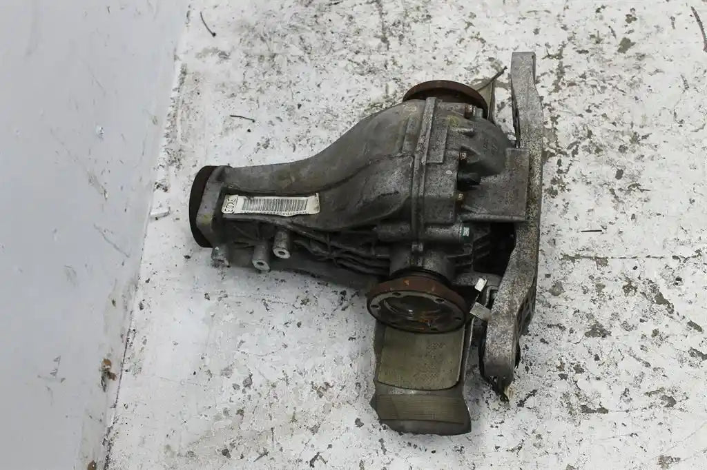 Used Audi, A4 Differential Centre 4.2 B7 Petrol 08/04 03/08 2005 – main images - All Good Parts