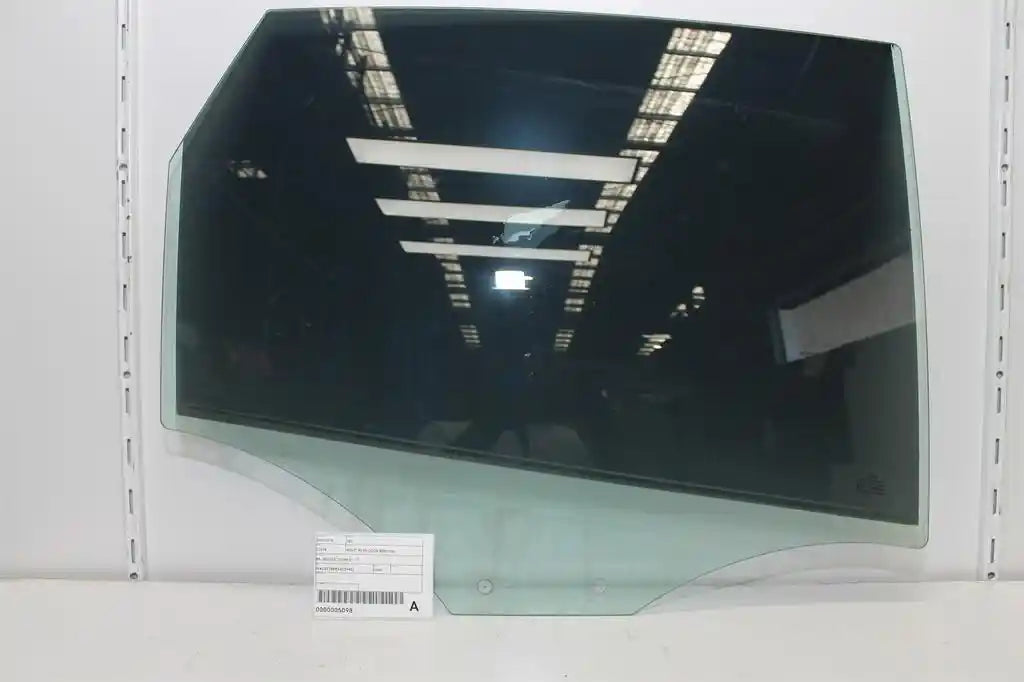 Used Audi, Q5 Right Rear Door Window 8R Q5/Sq5 03/09 01/17 2009 – image 1 - All Good Parts