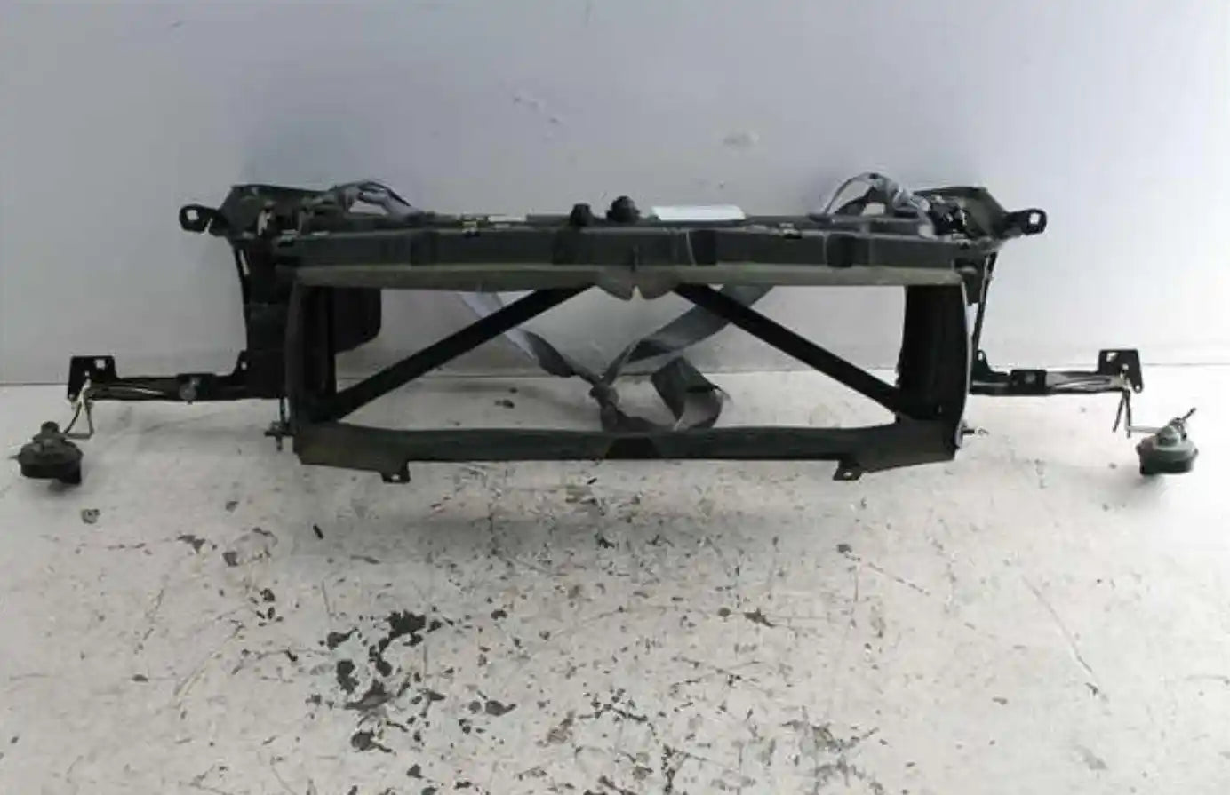 Used BMW, 1 Series Radiator Support F20 Hatch 06/11 04/19 2012 – image 1 - All Good Parts