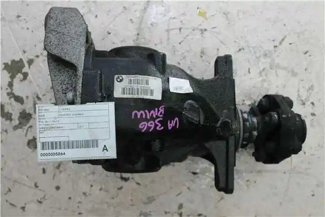 Used BMW, 1 Series Rear Diff Assembly F20 06/11 04/19 2012 – image 1 - All Good Parts