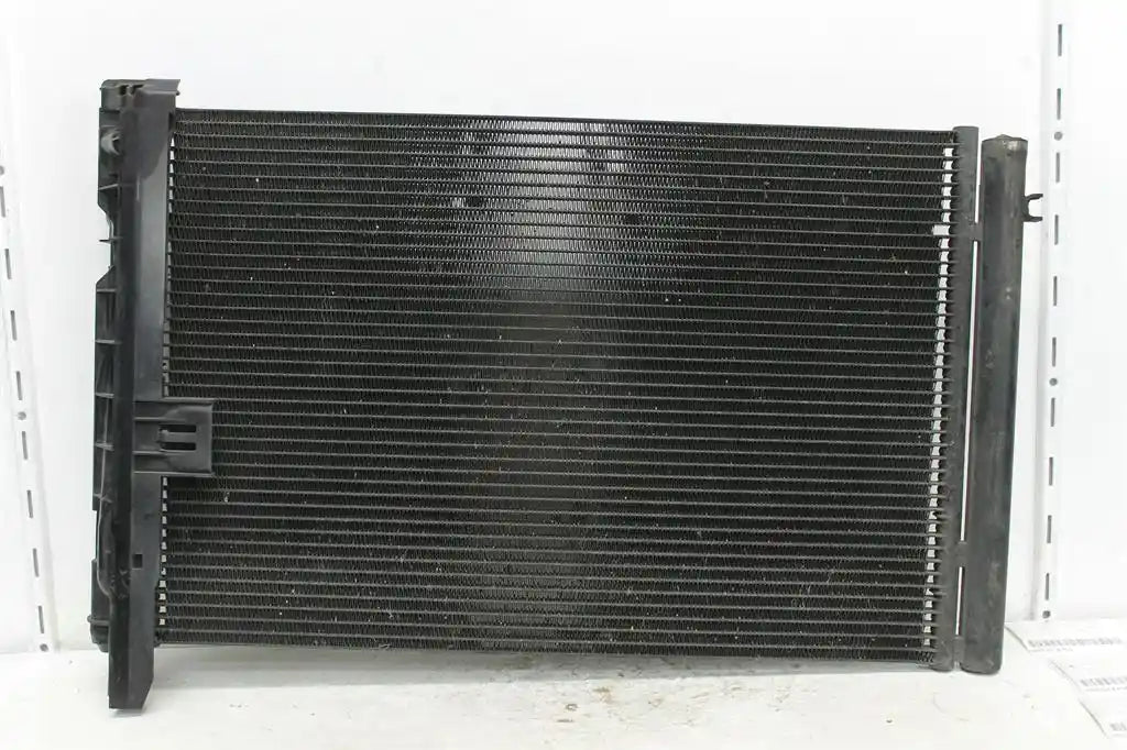 Used BMW, 3 Series A/C Condenser E90/E91/E92/E93 Non Turbo Petrol 03/05 09/13 2005 – image 1 - All Good Parts