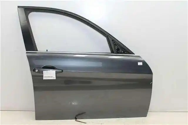 Used BMW, 3 Series Right Front Door E90/E91 Sedan/Wagon 03/05 04/12 2006 – image 1 - All Good Parts