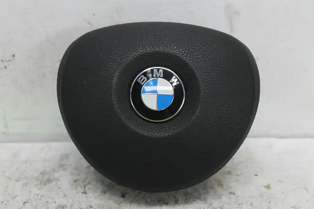 Used BMW, 3 Series Right Airbag Steering Wheel E90 Sedan 03/05 01/12 2005 – image 1 - All Good Parts