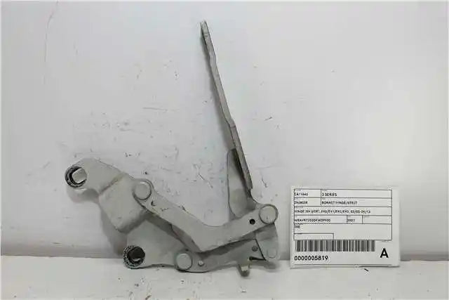 Used BMW, 3 Series Bonnet Hinge/Strut Hinge (Rh Side) E90/E91/E92/E93 03/05 09/13 2007 – image 1 - All Good Parts