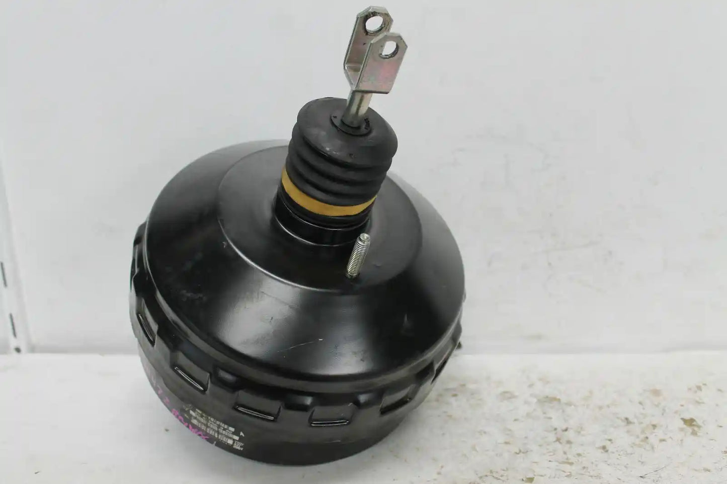 Used BMW, X1 Brake Booster E84 Petrol 2.0 18I/20I/28I 04/10 07/15 2012 – main images - All Good Parts