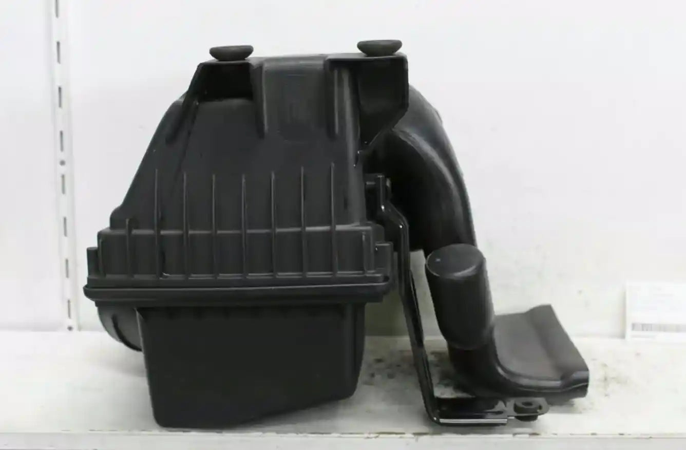 Used Dodge, Journey Air Cleaner/Box Air Cleaner Jc 3.6 Petrol 07/11 12/16 2014 – image 1 - All Good Parts