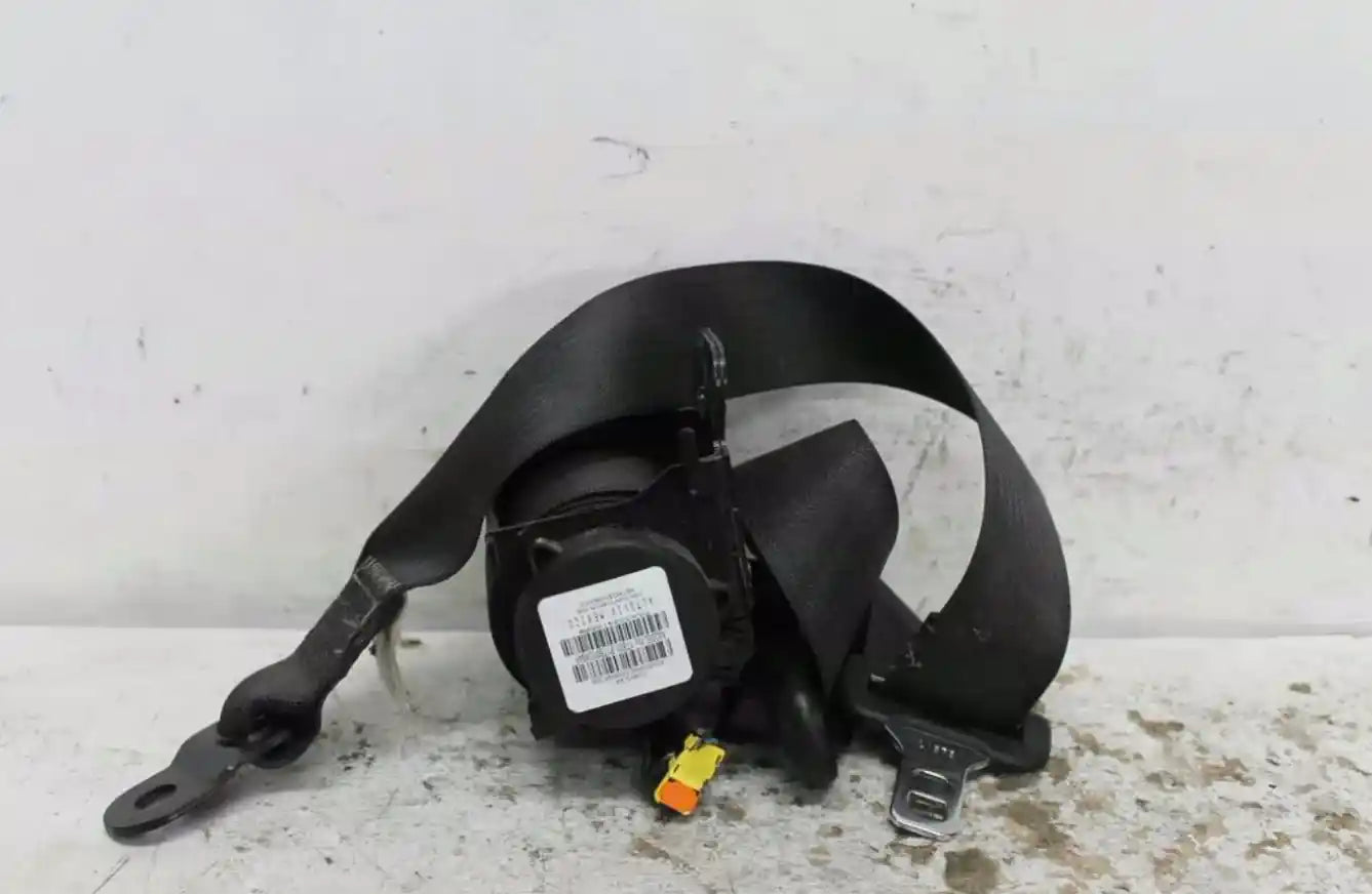 Used Dodge, Journey Seat Belt Lh Front Seat Belt Only Jc 05/08 12/16 2014 – image 1 - All Good Parts