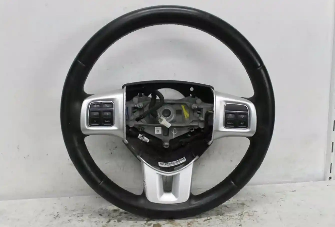 Used Dodge, Journey Steering Wheel Leather Jc 3 Spoke W/ Audio Control W/ Cruise Control Type 07/11 12/16 2014 – image 1 - All Good Parts