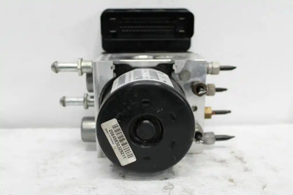 Used Dodge, Nitro Abs Pump/Modulator Petrol, 3.7, Ka, 06/07-12/11 J6734 2011 – main images - All Good Parts