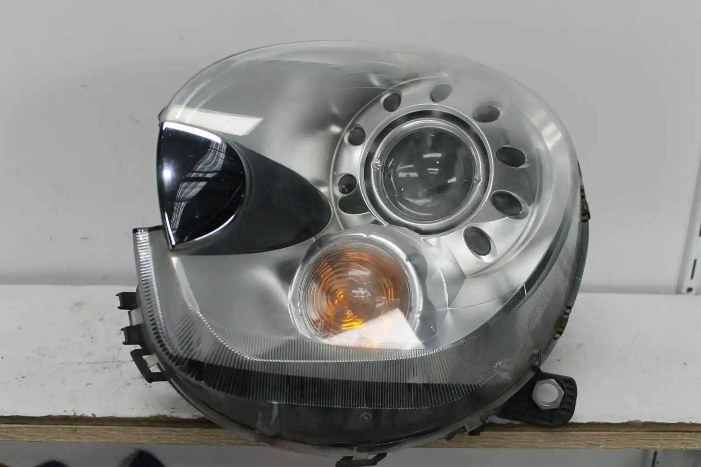 Used MINI, Cooper Left Headlamp R60 Countryman Xenon Non Adaptive Chrome Insert Type 01/11 12/16 2011 – main images - All Good Parts