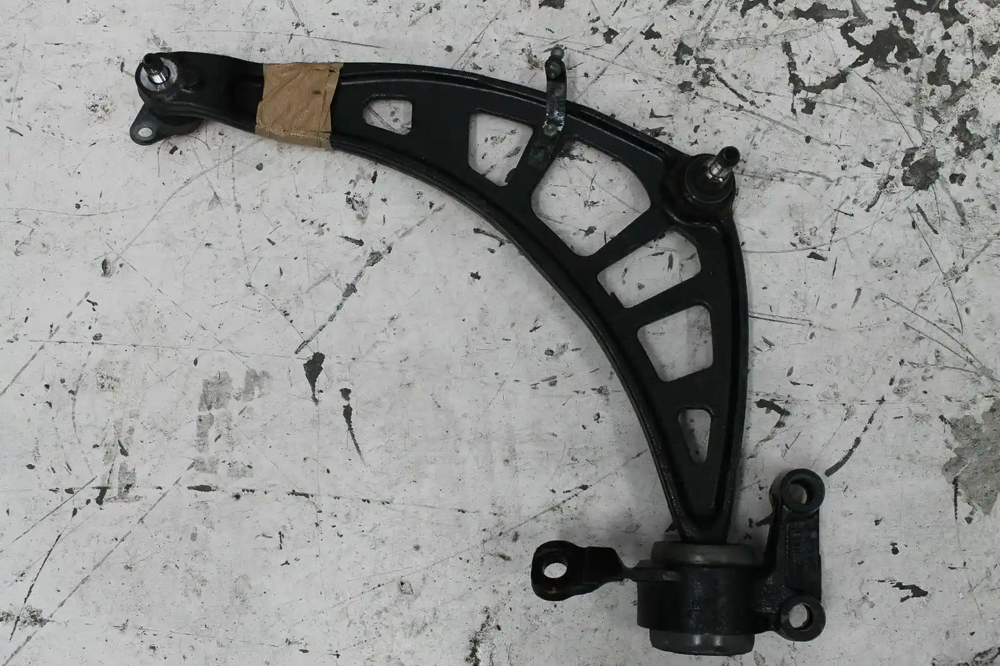 Used MINI, Cooper Right Front Lower Control Arm R60 Countryman 01/11 12/16 2011 – main images - All Good Parts