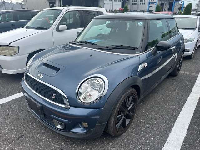 Used MINI Cooper 2011 – main images - All Good Parts