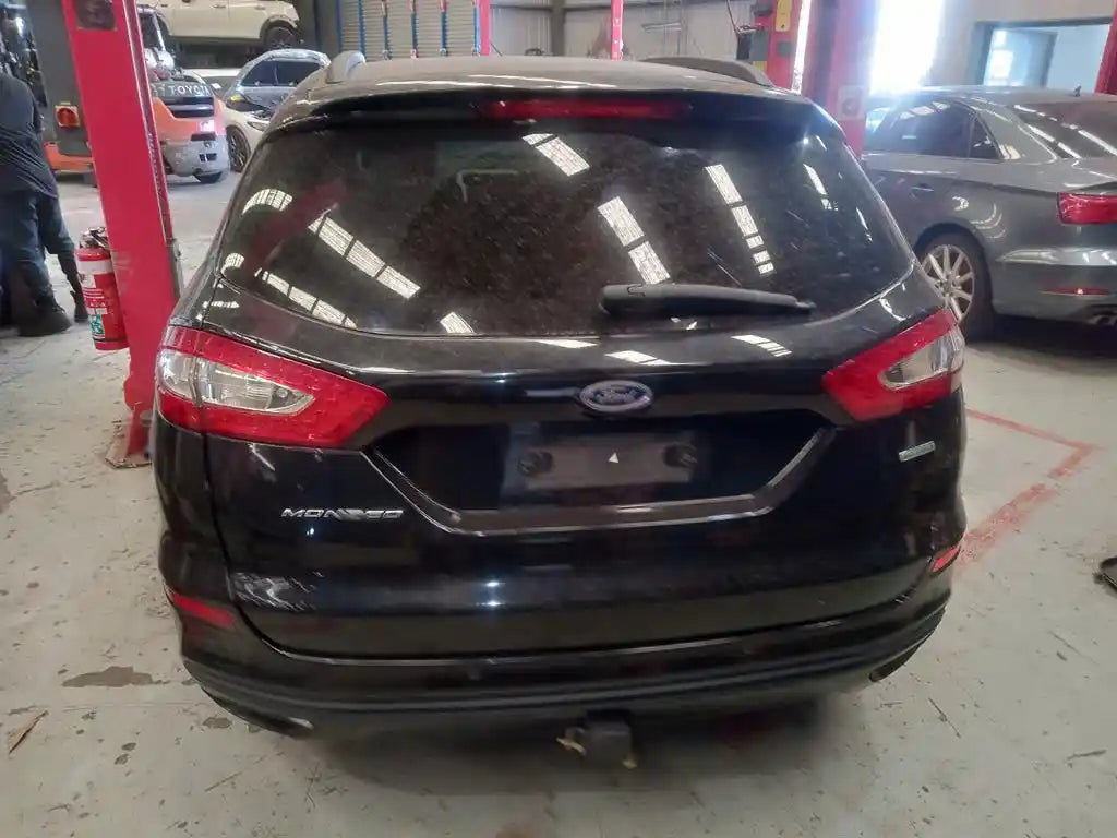 Used Ford Mondeo 2015 – image 4 - All Good Parts