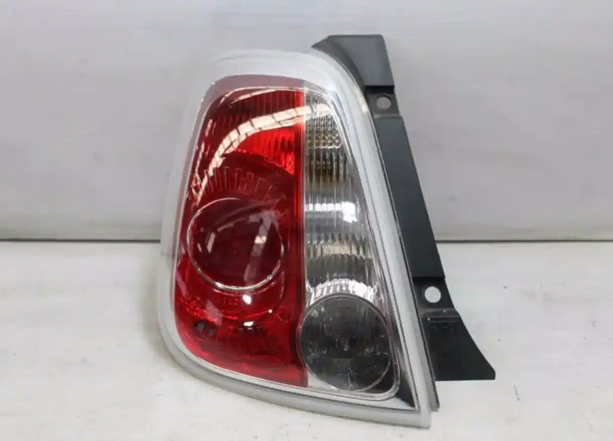 Used Fiat, 500 Left Taillight In Body, Hatch, Light Grey Lens Edging, 03/08-09/15 J6890 2010 – main images - All Good Parts