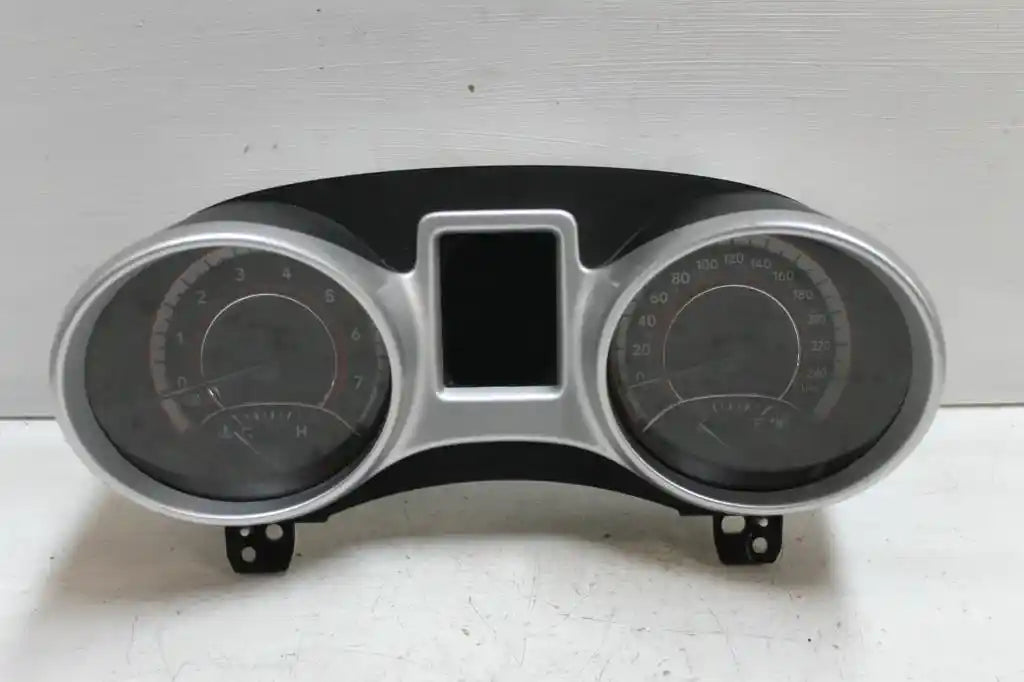 Used Fiat, Freemont Instrument Cluster Petrol, Auto T/M, Jf, 04/13-01/17 J99691 2013 – main images - All Good Parts