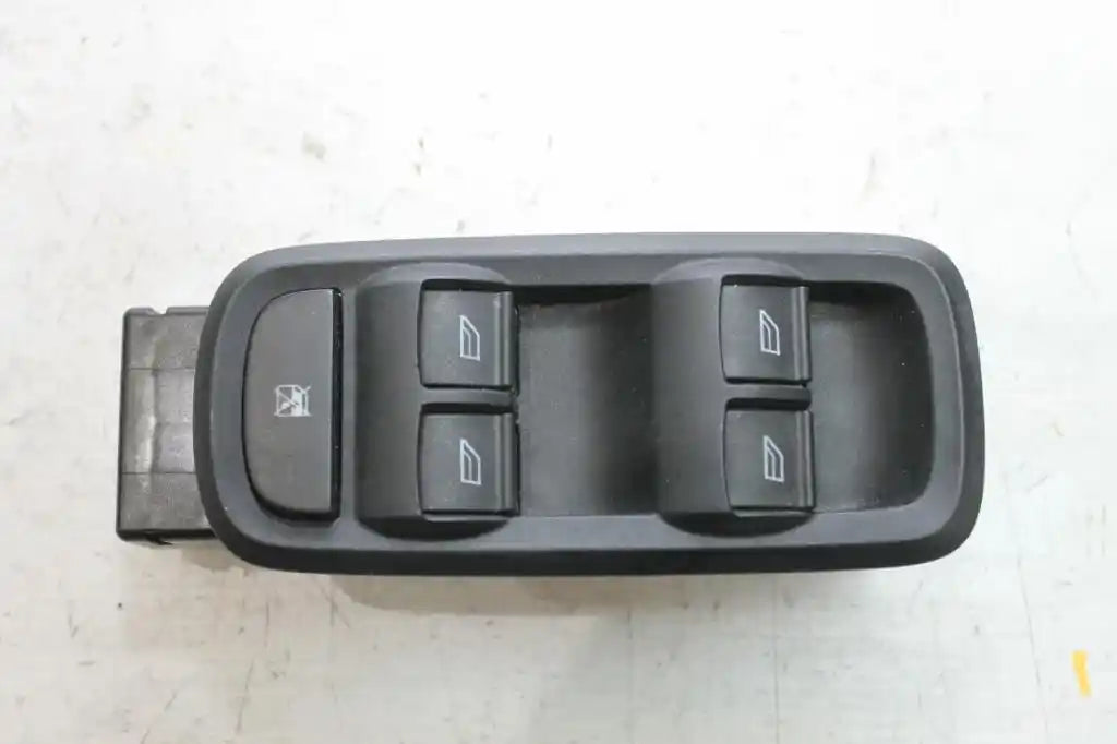 Used Ford, Fiesta Power Window Switch Rh Front (Master Switch), Wz, 05/13-12/19 J3276 2017 – main images - All Good Parts