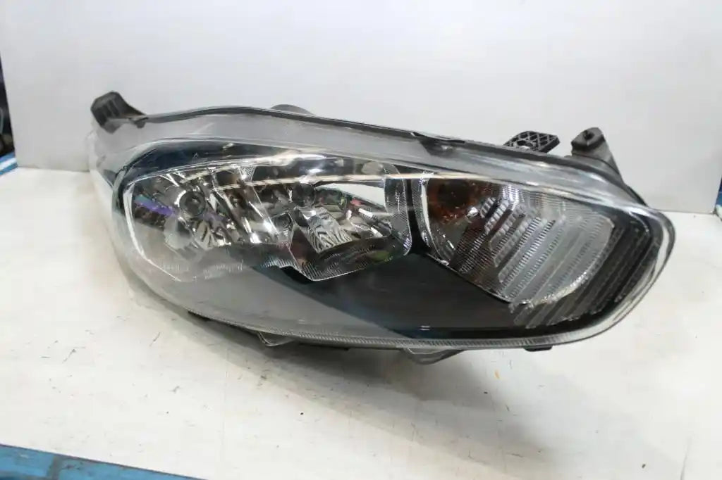 Used Ford, Fiesta Right Headlamp Wz, 5Dr Hatch, Black Insert Type, 05/13-12/19 J1755 2017 – main images - All Good Parts