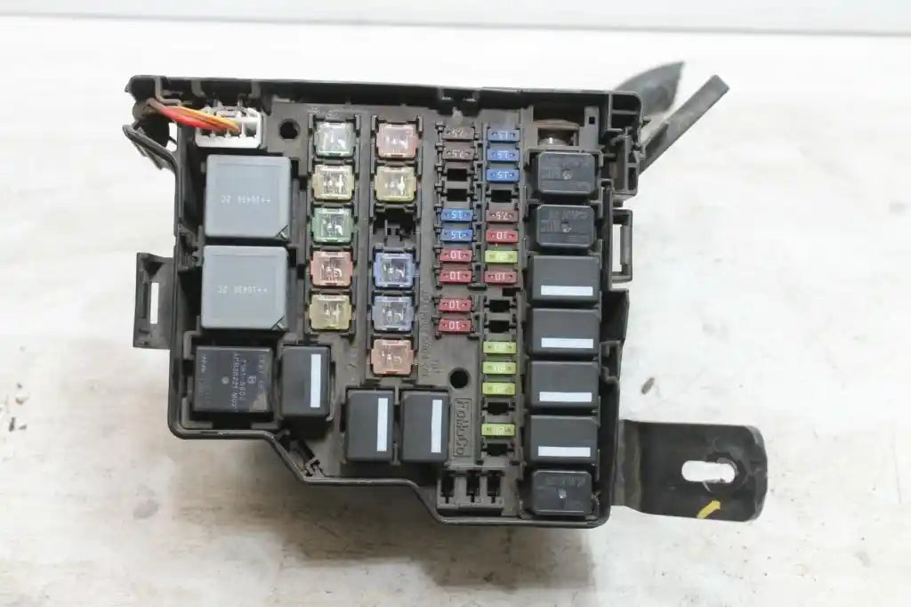Used Ford, Fiesta Fuse Box Petrol Ws Wz 07/08 12/19 2010 – image 2 - All Good Parts