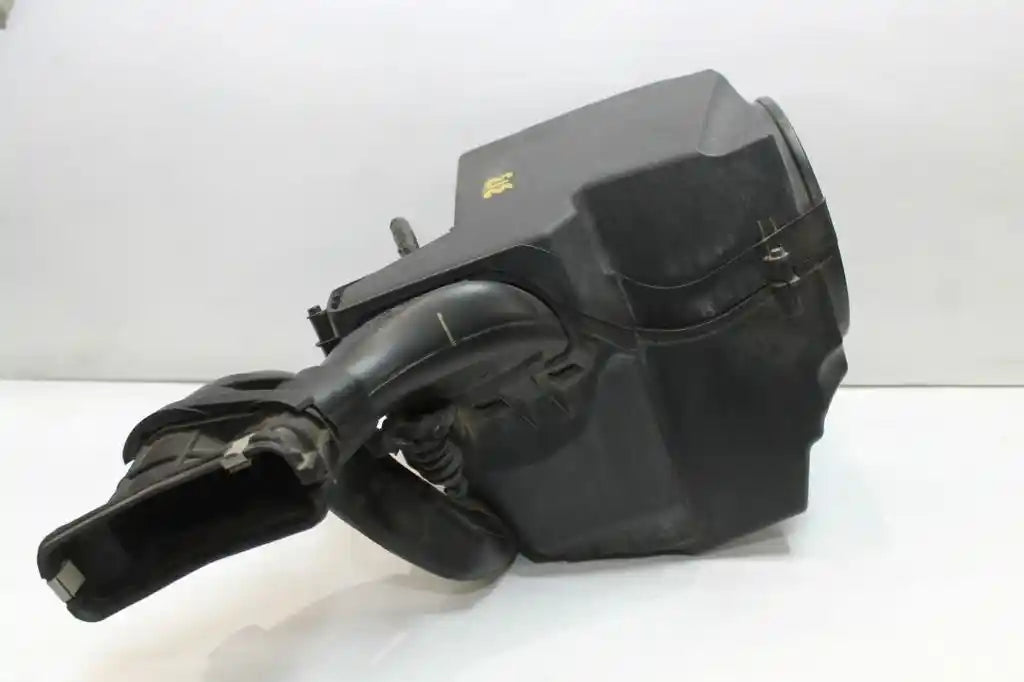 Used Ford, Focus Air Cleaner/Box Air Cleaner, Lw, 2.0, Petrol, 05/11-08/15 J2711 2013 – main images - All Good Parts