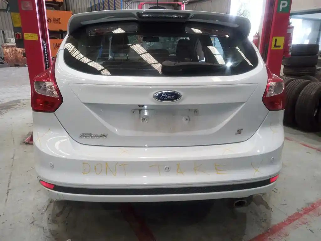 Used Ford, Focus Grille Radiator Grille, Lw, Titanium, 05/11-08/15 J1816 2013 – image 4 - All Good Parts