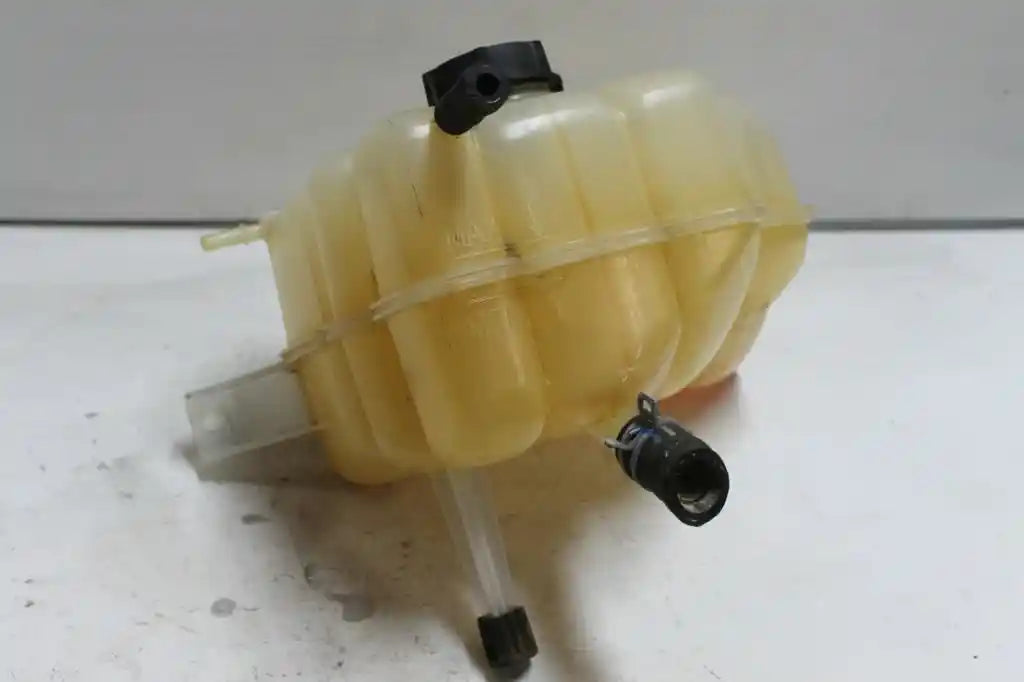 Used Ford, Ranger Overflow Bottle Px Series 3 Diesel 2.0 06/18 04/22 2018 – image 1 - All Good Parts