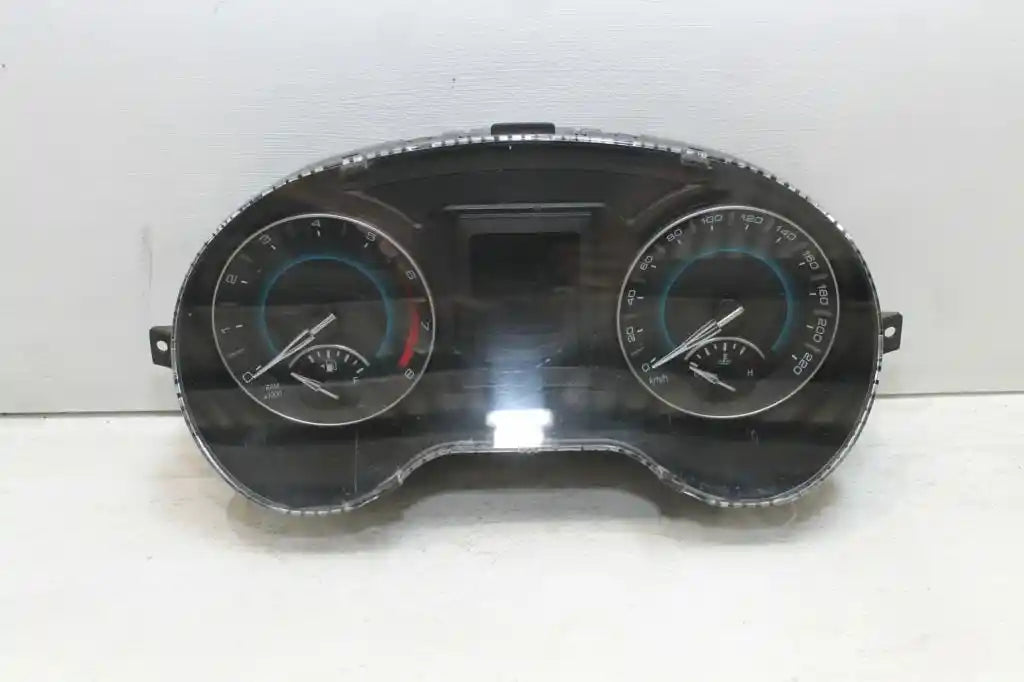 Used Haval, H2 Instrument Cluster Auto T/M, 06/15-02/21 J0090 2017 – image 2 - All Good Parts