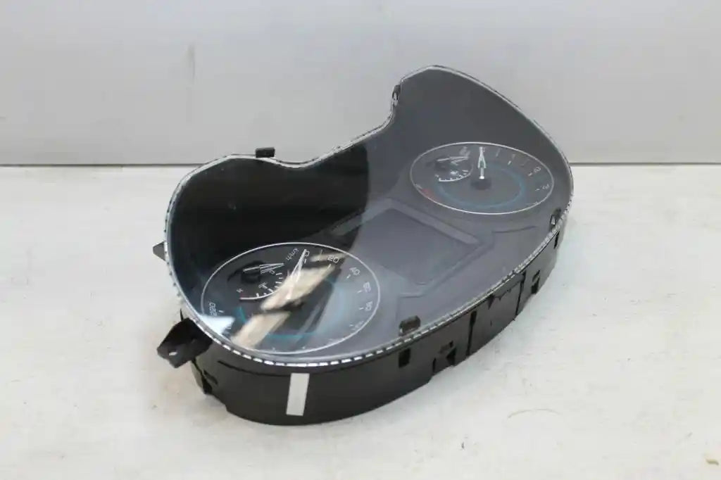 Used Haval, H2 Instrument Cluster Auto T/M, 06/15-02/21 J0090 2017 – main images - All Good Parts