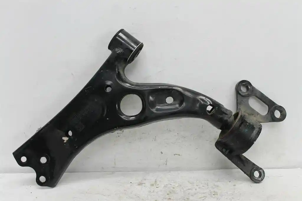 Used Haval, H6 Left Front Lower Control Arm B01/B03 02/21 2022 – image 1 - All Good Parts