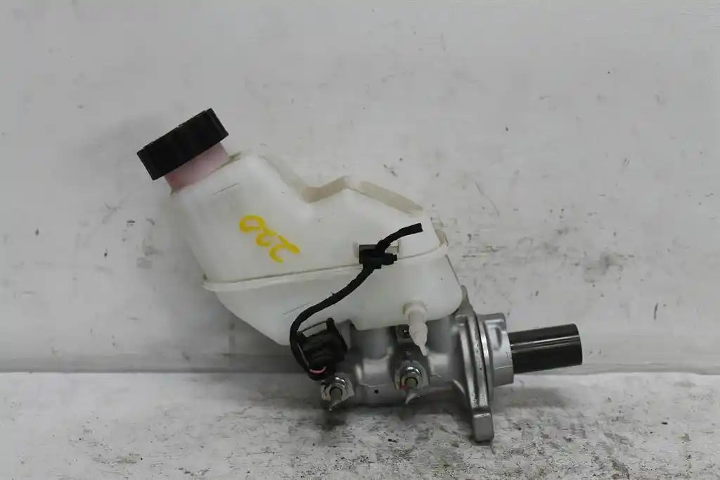 Used Haval, H6 Master Cylinder B01/B03 02/21 2022 – image 1 - All Good Parts