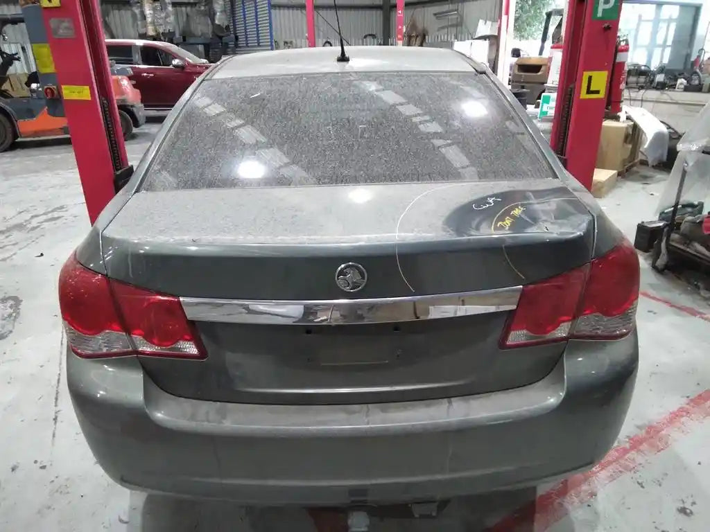 Used Holden Cruze 2015 – image 4 - All Good Parts
