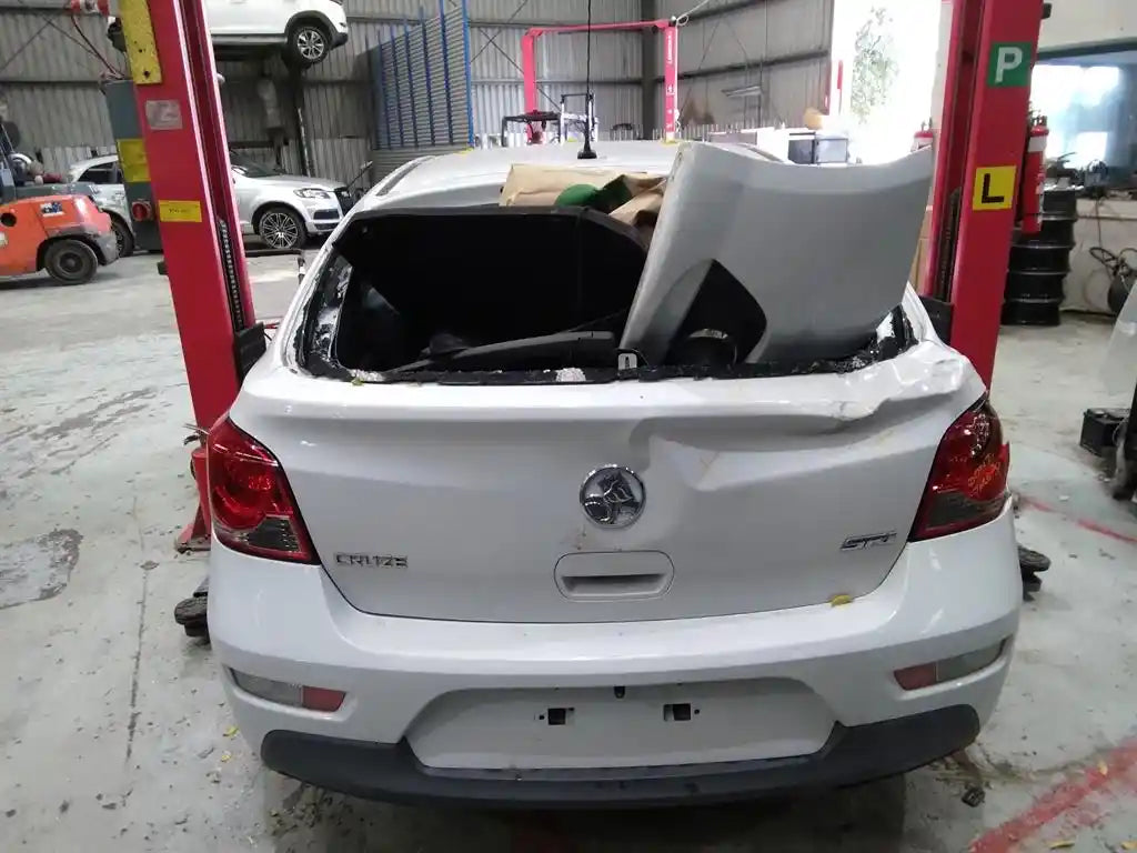 Used Holden Cruze 2012 – image 4 - All Good Parts