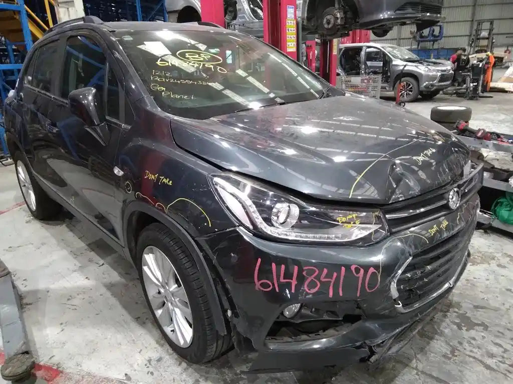 Used Holden Trax 2018 – image 2 - All Good Parts