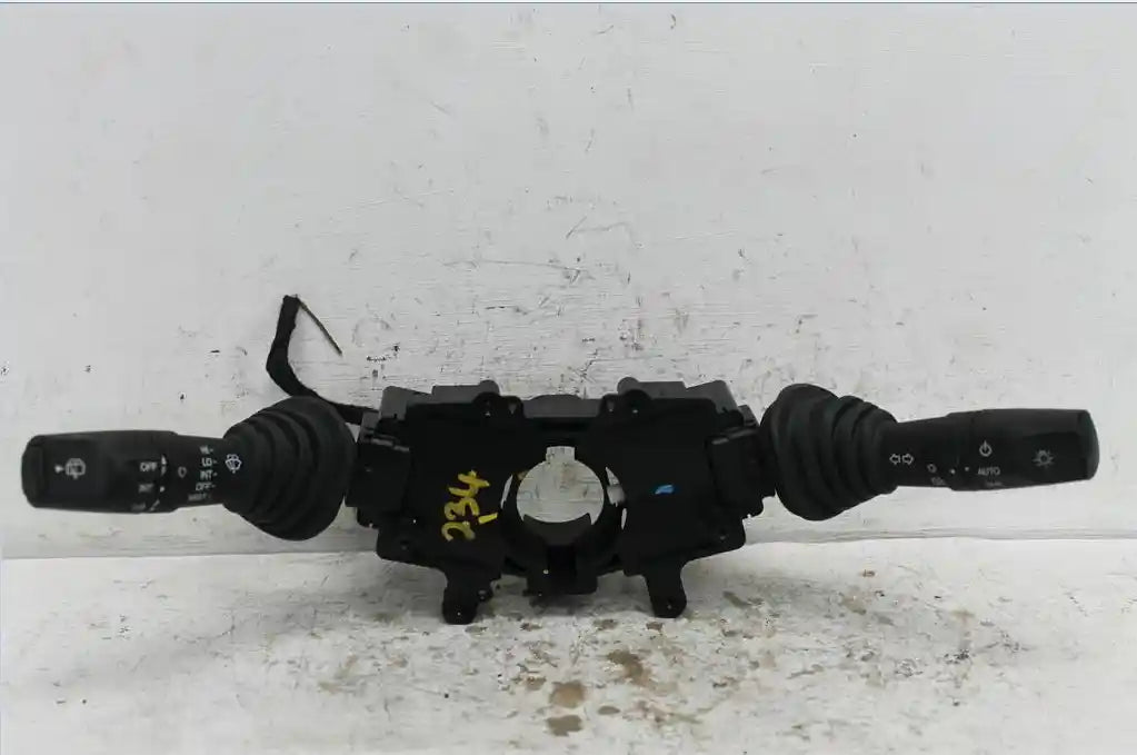 Used Holden, Captiva Combination Switch Combination Switch Assy Cg 01/11 06/18 2013 – image 1 - All Good Parts